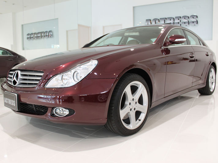 1/43 ディーラー特注 M-BENZ CLS サファイアレッド ベンツ 赤 1/43 ディーラー特注 M-BENZ CLS サファイアレッド ベンツ 赤