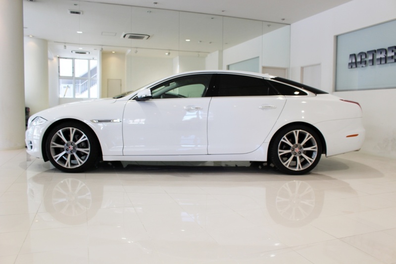 ジャガー Xj 3 0 Premiumluxury 中古車 情報actress Http Www Actres S Com